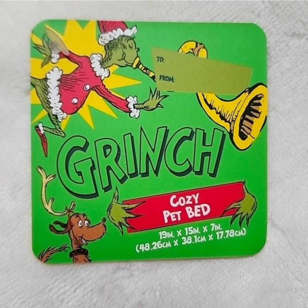 The Grinch Dr. Seuss Cozy Christmas Pet Cat Dog Bed NWT Pink Multicolored 2025